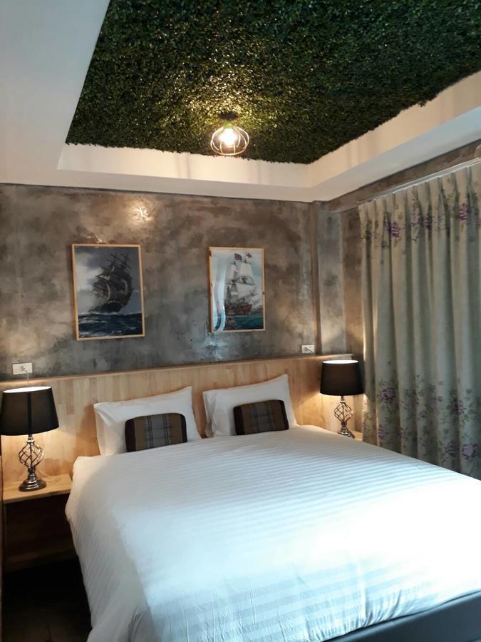King Kong Hostel At Krabi ภายนอก รูปภาพ