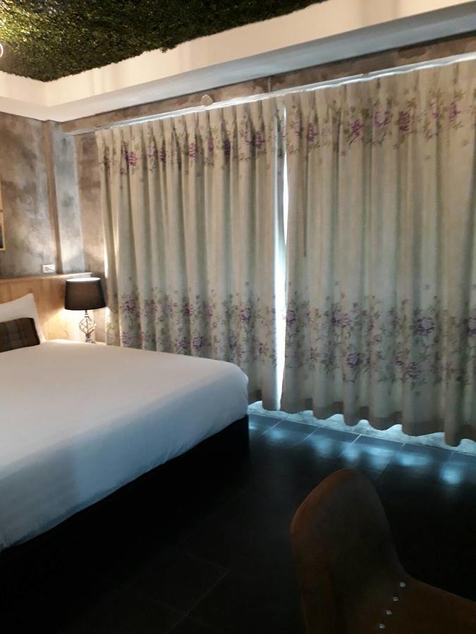 King Kong Hostel At Krabi ภายนอก รูปภาพ