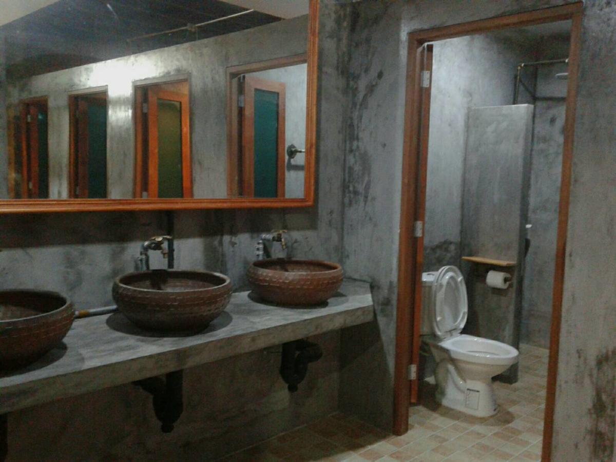 King Kong Hostel At Krabi ภายนอก รูปภาพ